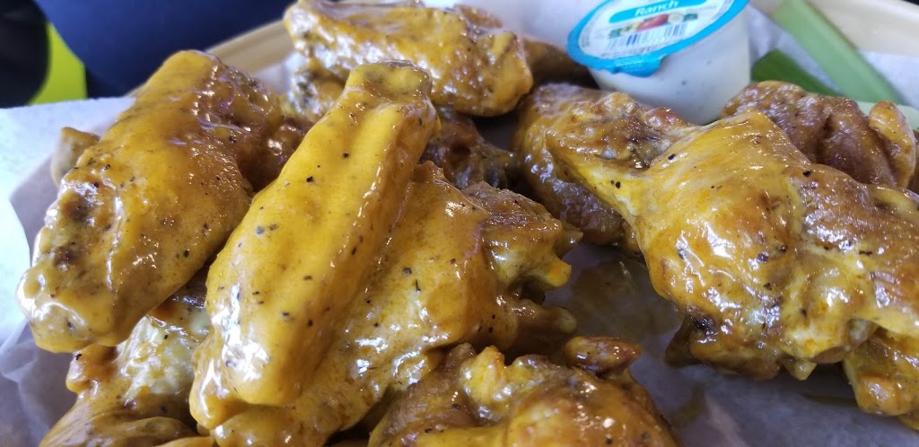 Xtreme Wings Sports Bar and Grille Main St | 11565 N Main St Unit #109, Jacksonville, FL 32218, USA | Phone: (904) 551-7500