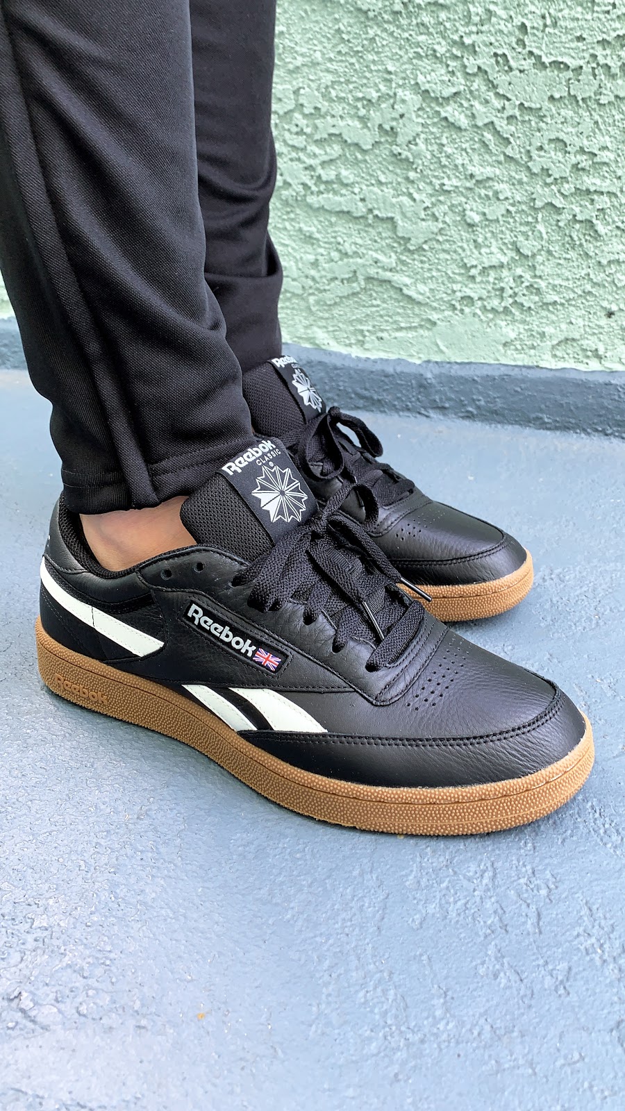 Ruze Shoes | 5436 E Arrow Hwy, Montclair, CA 91763, USA | Phone: (909) 946-5383