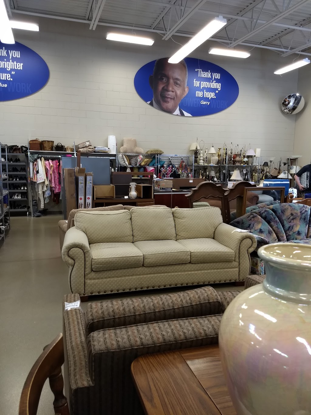 Goodwill Store & Donation Center | 543 E North Ave., Glendale Heights, IL 60139, USA | Phone: (630) 790-1654
