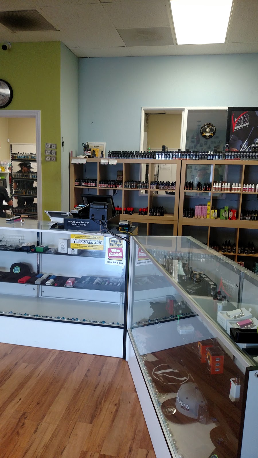 Cloud 9 E-Cig + CBD | 813 W San Marcos Blvd, San Marcos, CA 92078, USA | Phone: (760) 471-6401