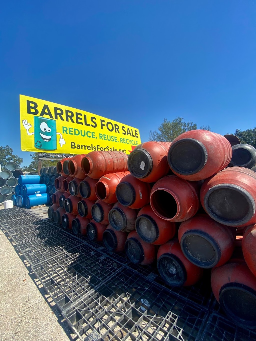 Barrels For Sale | 2610 SE Loop 410 Acc Rd, San Antonio, TX 78222, USA | Phone: (559) 997-3682