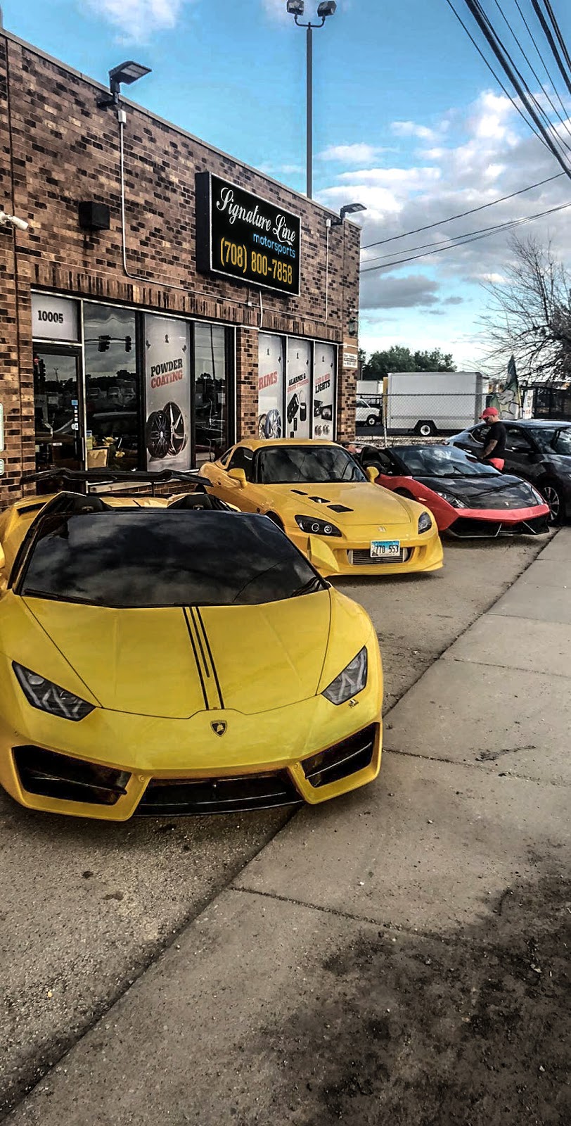 Signature Line Motorsports | 10005 S Harlem Ave Unit 2, Chicago Ridge, IL 60415, USA | Phone: (708) 866-0574