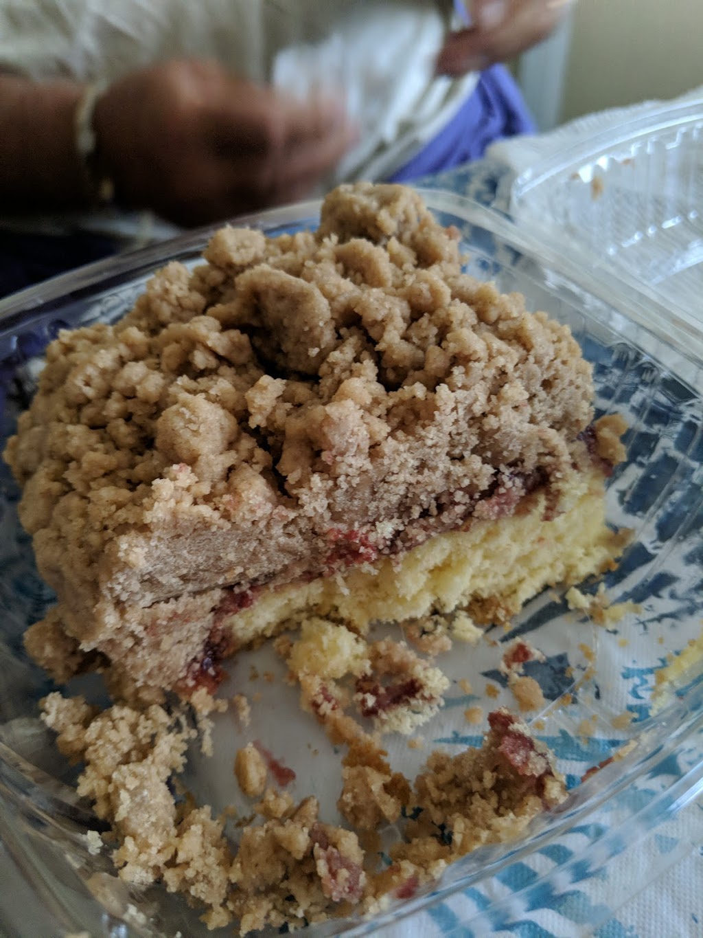 Mike’s Crumb Cake Factory | 1949 NJ-88, Brick Township, NJ 08724, USA | Phone: (732) 475-6140