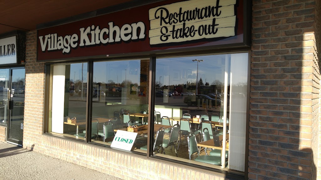 Village Kitchen | 13574 Tecumseh Rd E, Windsor, ON N8N 3N7, Canada | Phone: (519) 735-7696