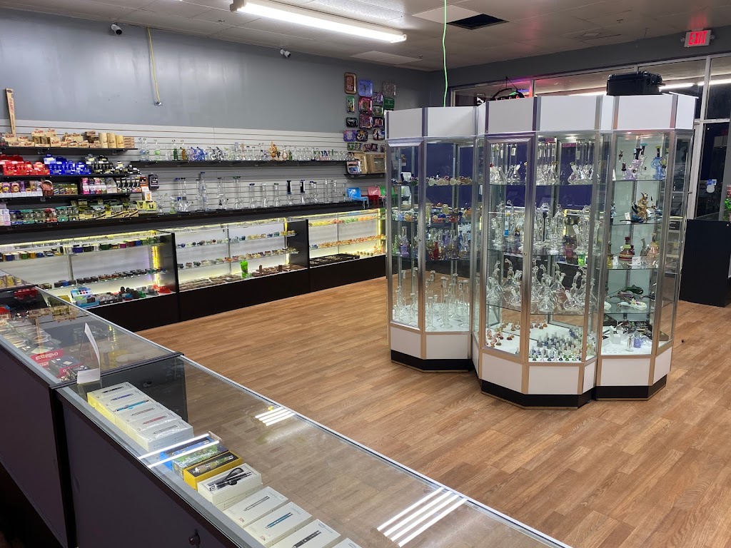 710 Glass Co. St. Charles | 3104 W Clay St, St Charles, MO 63301, USA | Phone: (636) 896-4038