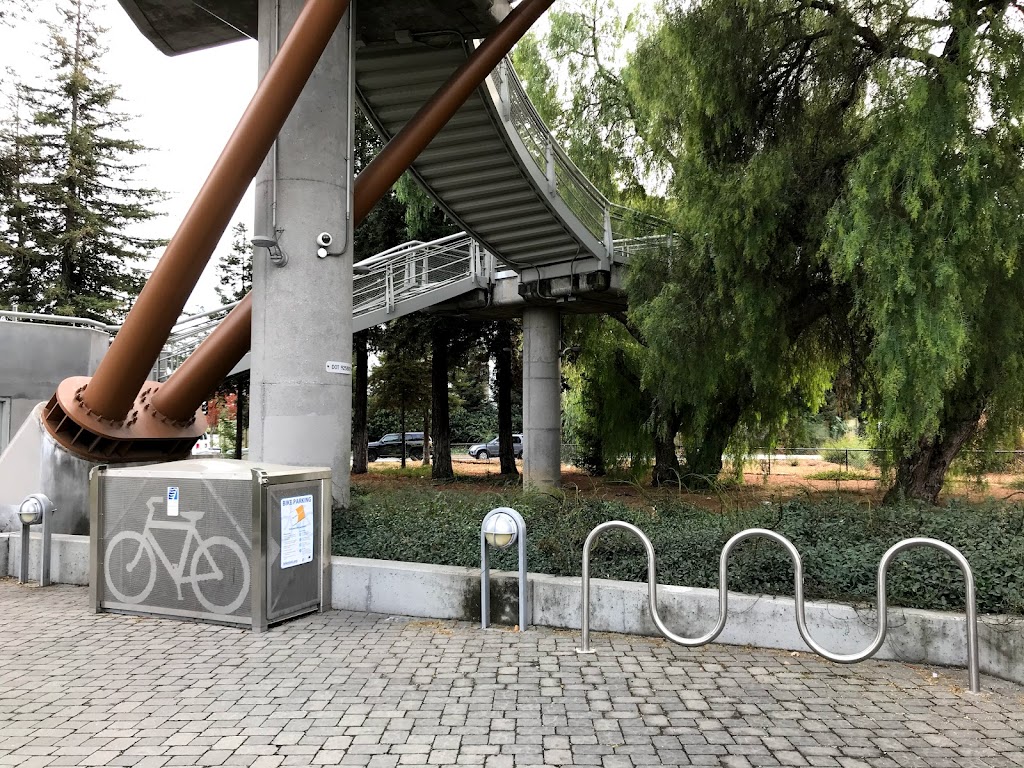 BikeLink : Hamilton LRT Station (wall) | Hamilton/Creekside Southeast Corner, Campbell, CA 95008, USA | Phone: (888) 540-0601