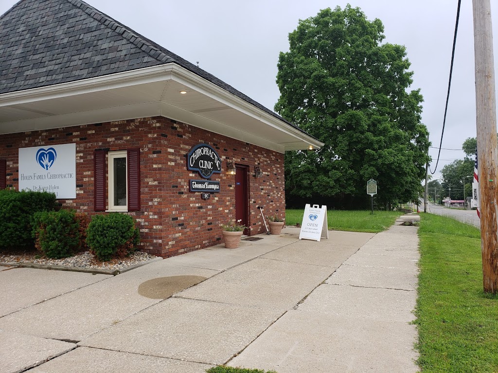 Holen Family Chiropractic | 301 W Michigan Ave, Clinton, MI 49236, USA | Phone: (517) 456-7411