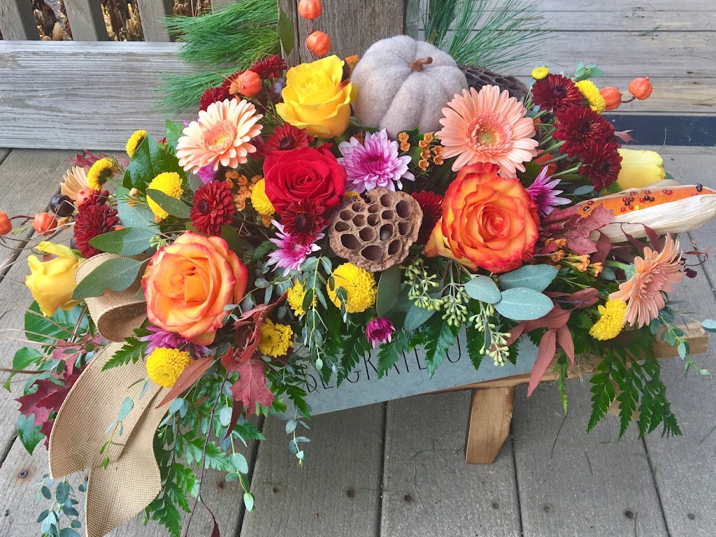 3rd Street Blooms | 122 Mechanic St, Waterville, OH 43566, USA | Phone: (419) 441-0022