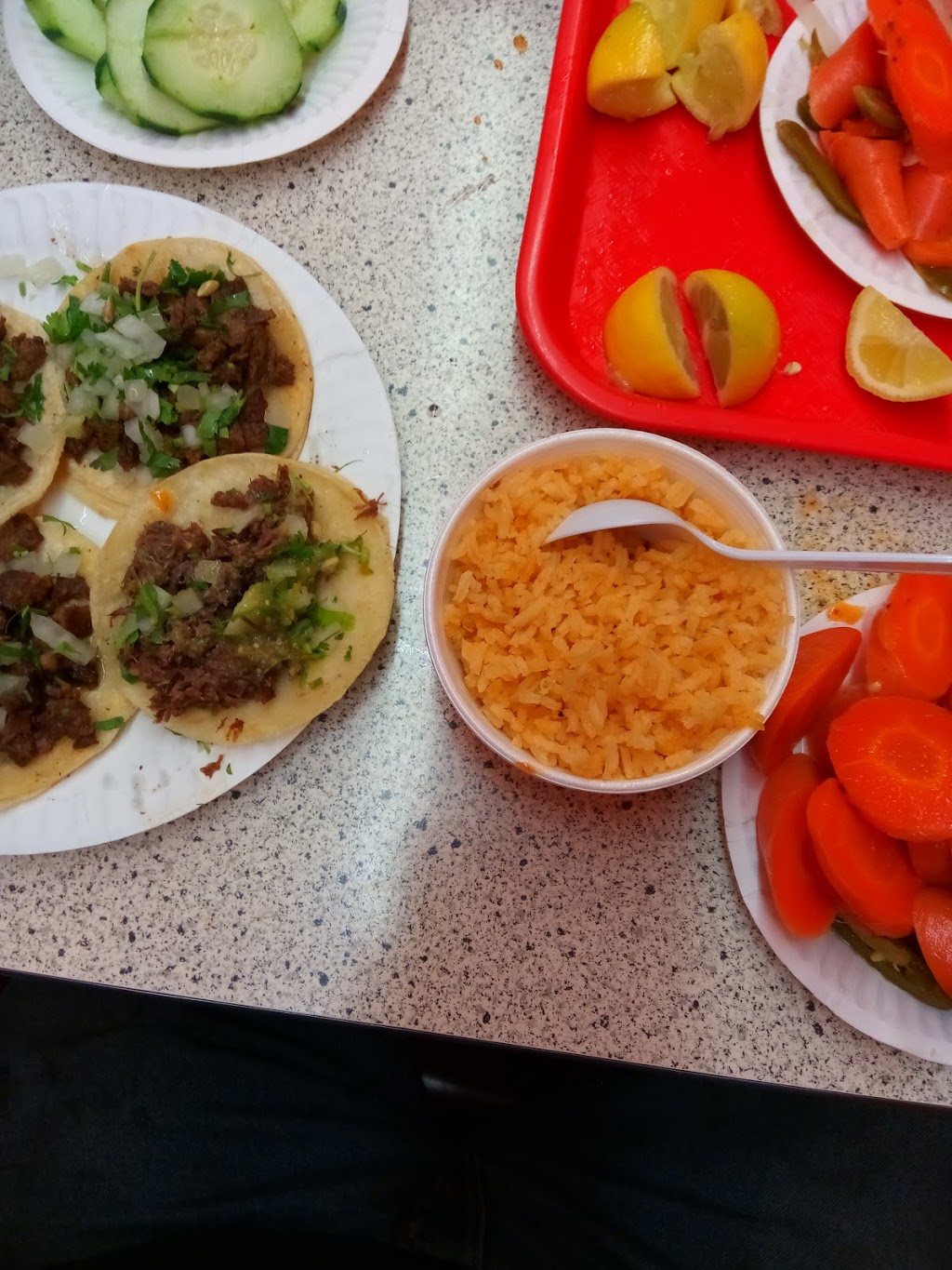 Taqueria Guadalupana | 820 E Mission Blvd, Pomona, CA 91766 | Phone: (909) 629-3131