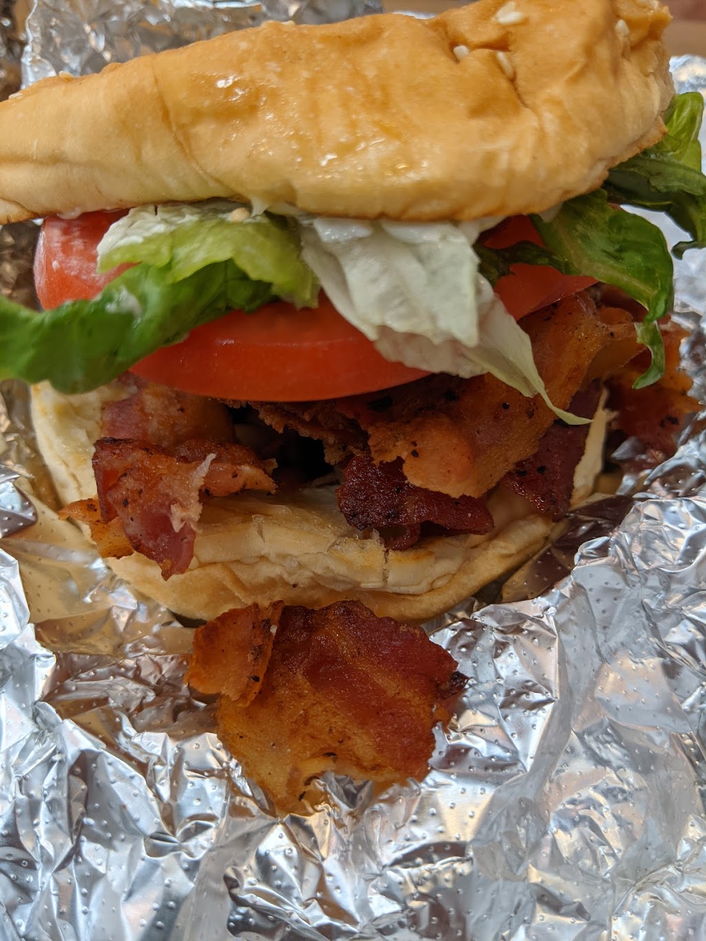 Five Guys | 4855 NY-30, Amsterdam, NY 12010, USA | Phone: (518) 212-5924