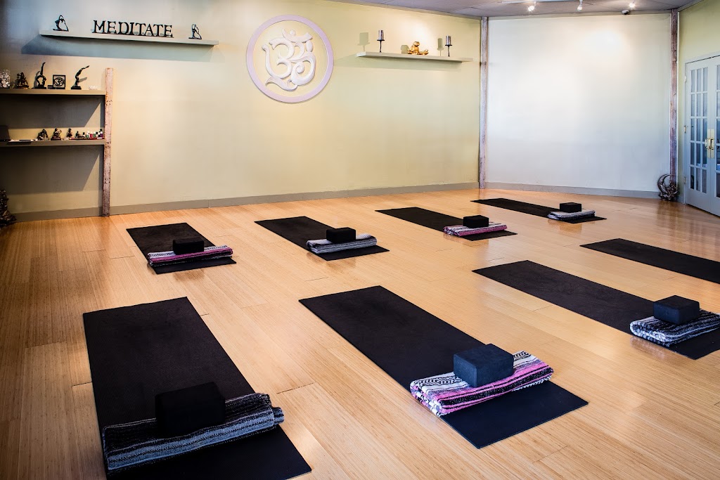 Long Island Yoga School | 242-05 Northern Blvd, Douglaston, NY 11363, USA | Phone: (917) 757-0922