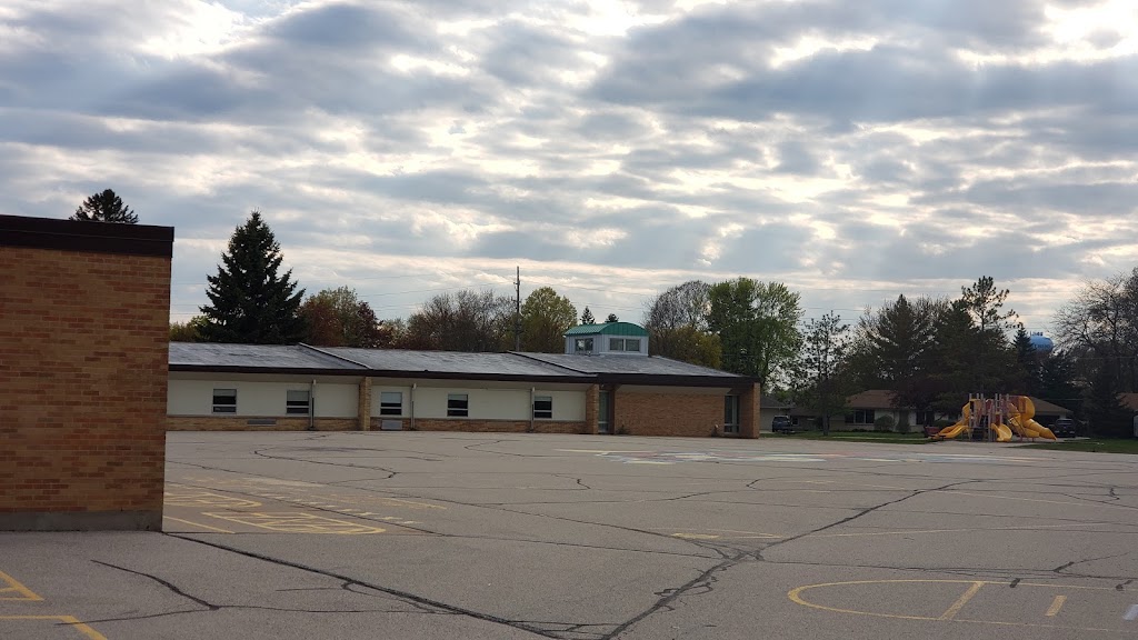 Fair Park Elementary School | 519 N Indiana Ave, West Bend, WI 53090, USA | Phone: (262) 335-5515