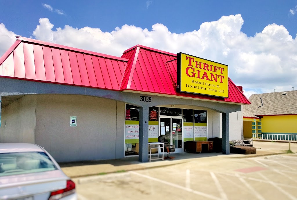 Thrift Giant | 3039 W Northwest Hwy, Dallas, TX 75220, USA | Phone: (214) 792-9409