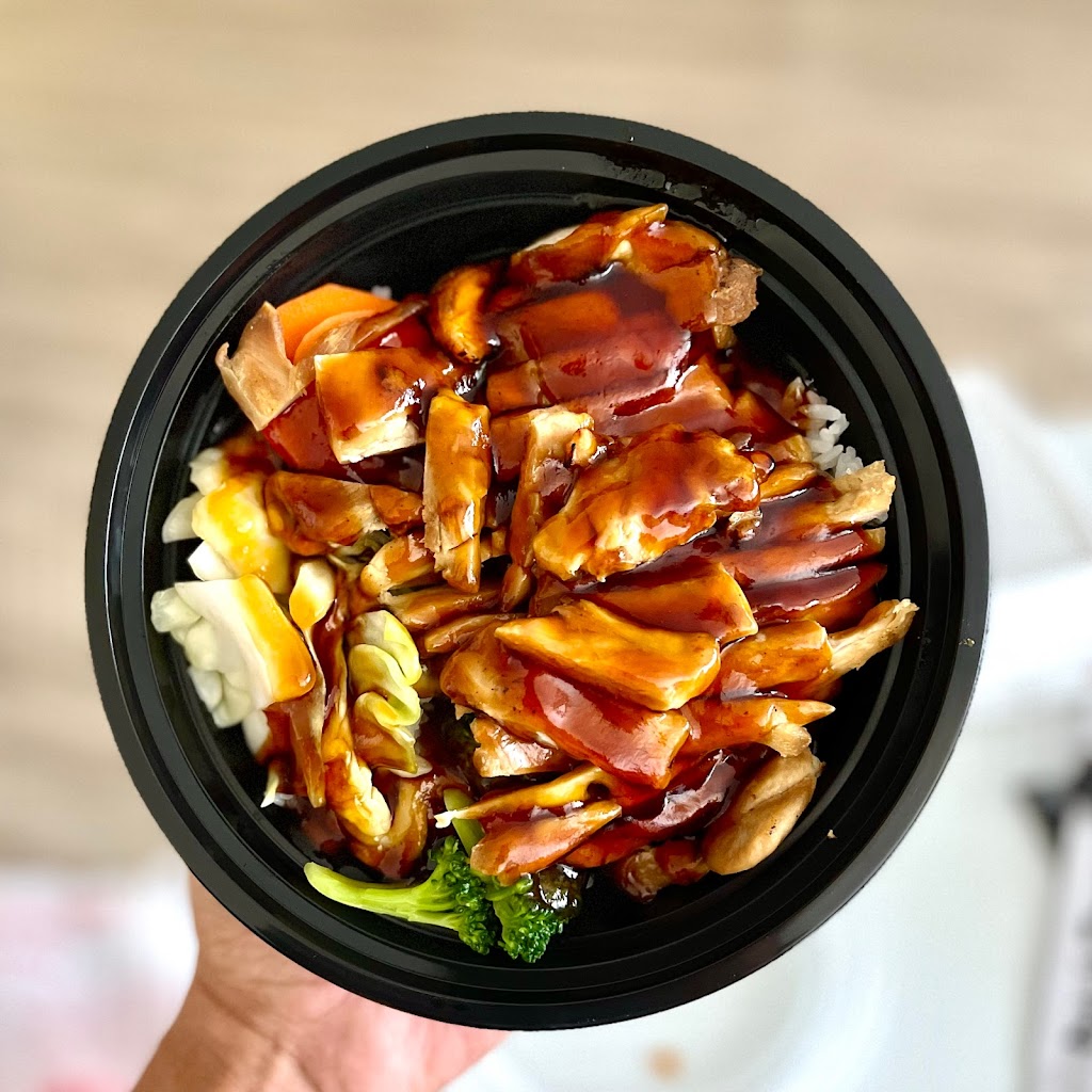 Roll and Teriyaki | 7010 Somerset Blvd Suite B, Paramount, CA 90723, USA | Phone: (562) 630-6989