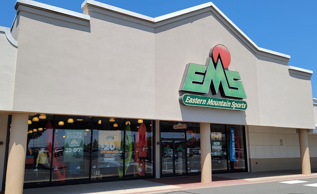 Eastern Mountain Sports | 347 US Highway 202/206 South Somerset Shopping Center, Bridgewater, NJ 08807, USA | Phone: (908) 725-7255