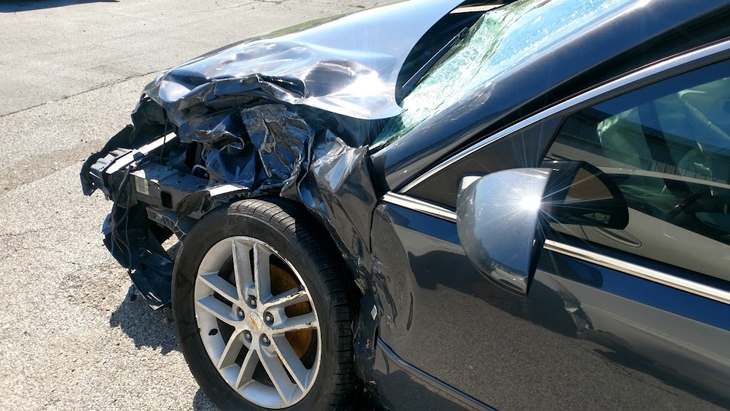 Jansen Collision Repair | 1325 Lake Park Dr, Germantown, IL 62245, USA | Phone: (618) 523-8555