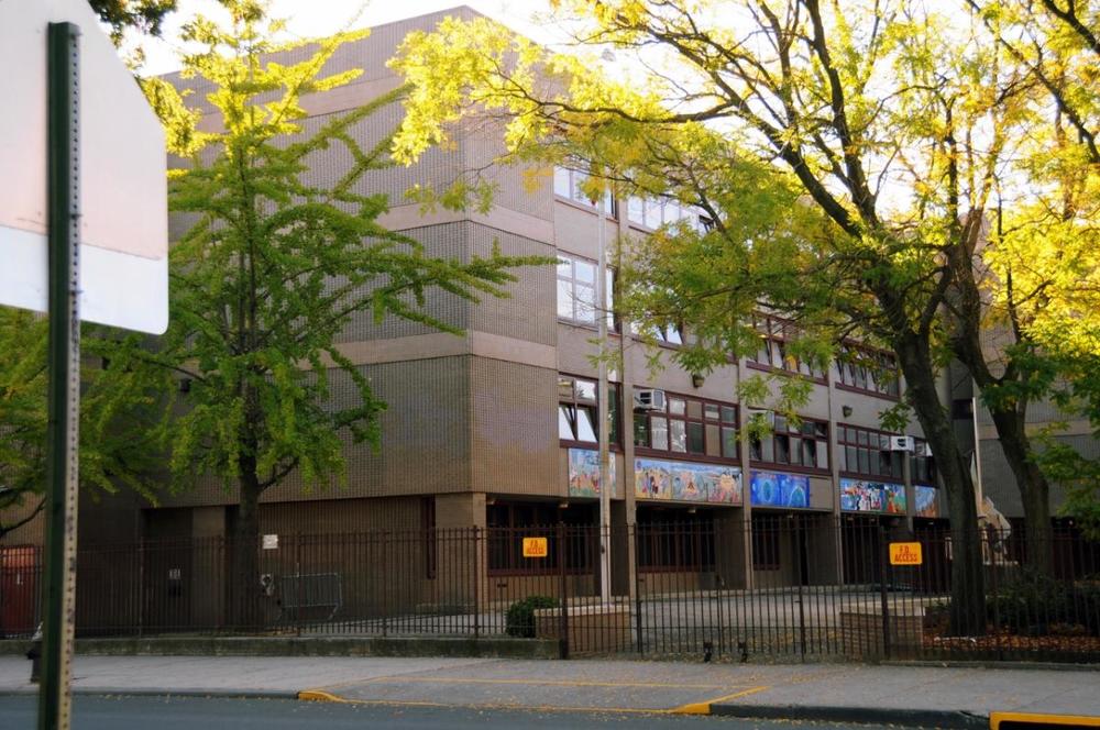 X375 The Bronx Mathematics Preparatory School | 456 White Plains Rd, Bronx, NY 10473, USA | Phone: (718) 542-5063