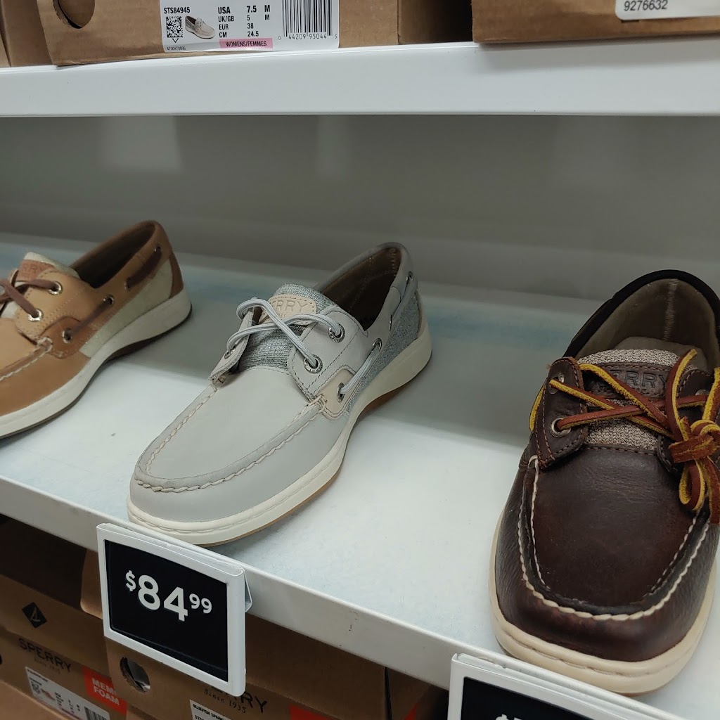Sperry Outlet | 18517 Outlet Blvd #202, Chesterfield, MO 63005, USA | Phone: (636) 778-2224
