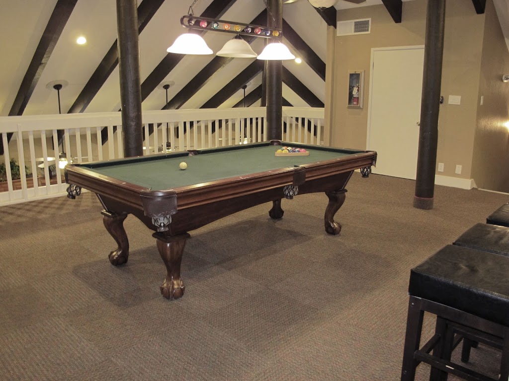 Rollingwood Condominium Rentals | 9160 Madison Ave, Fair Oaks, CA 95628, USA | Phone: (833) 415-1068