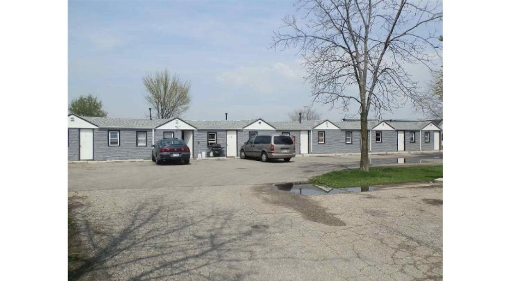 Countryside Motels | 4700 US-14, Janesville, WI 53548, USA | Phone: (608) 754-8384