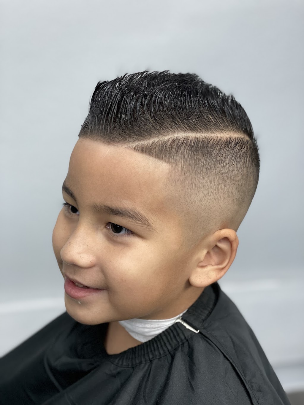 VIP Barbershop | 38330 30th St E, Palmdale, CA 93550, USA | Phone: (661) 526-7922