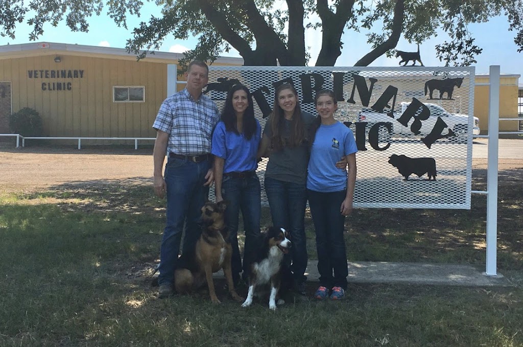 Wills Point Veterinary Clinic | 1209 W Park Dr, Wills Point, TX 75169, USA | Phone: (903) 873-9132