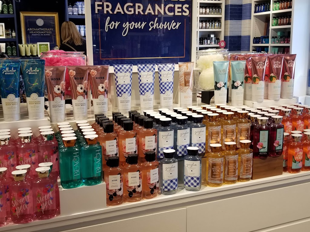 Bath & Body Works | 6415 Labeaux Ave NE, Albertville, MN 55301, USA | Phone: (763) 497-9222