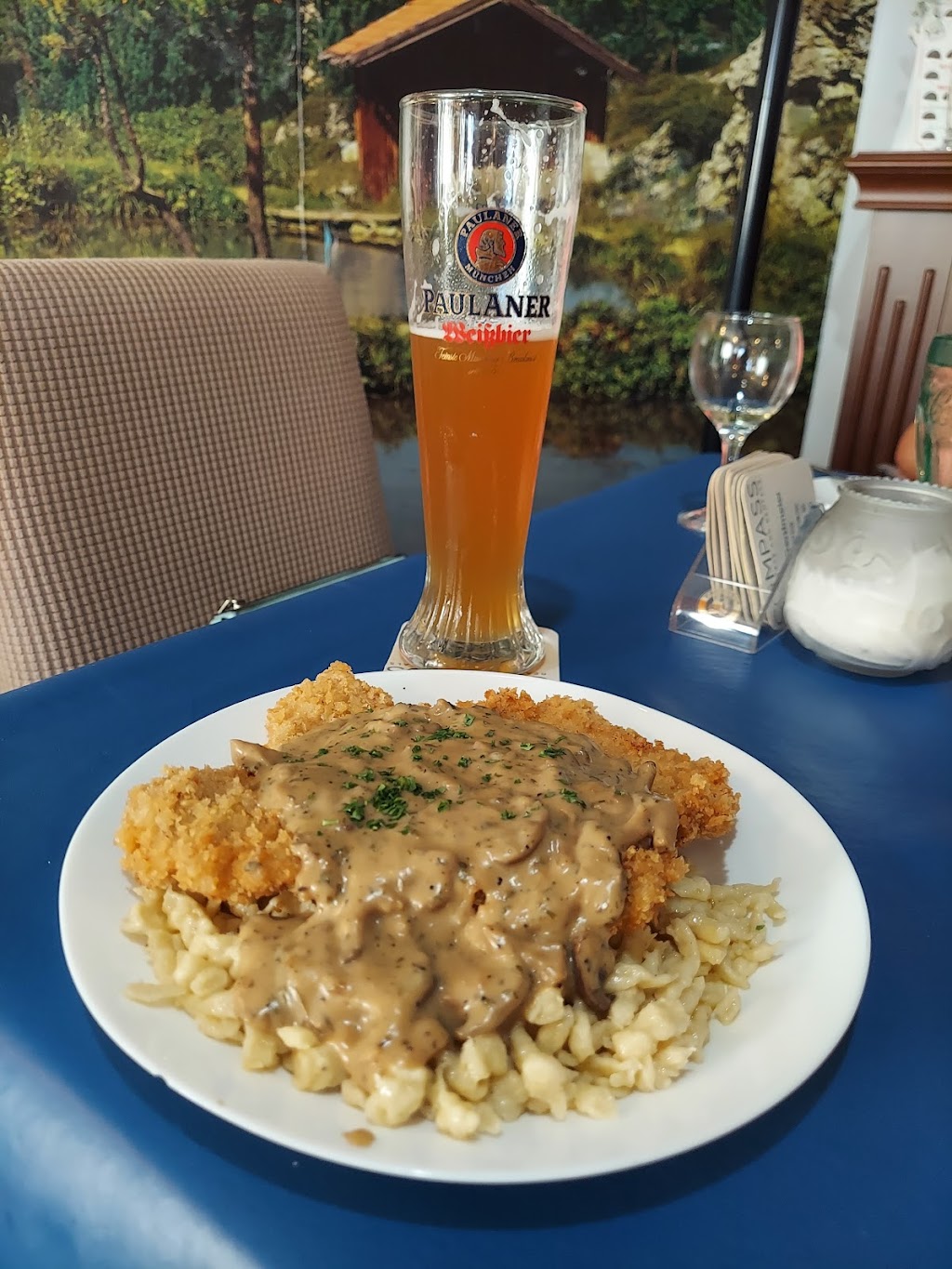 Sandras German Restaurant | 7115 Gulf Blvd, St Pete Beach, FL 33706 | Phone: (727) 363-4414