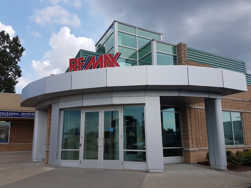 RE/MAX Preferred Realty Ltd | 6505 Tecumseh Rd E, Windsor, ON N8T 1E7, Canada | Phone: (519) 944-5955