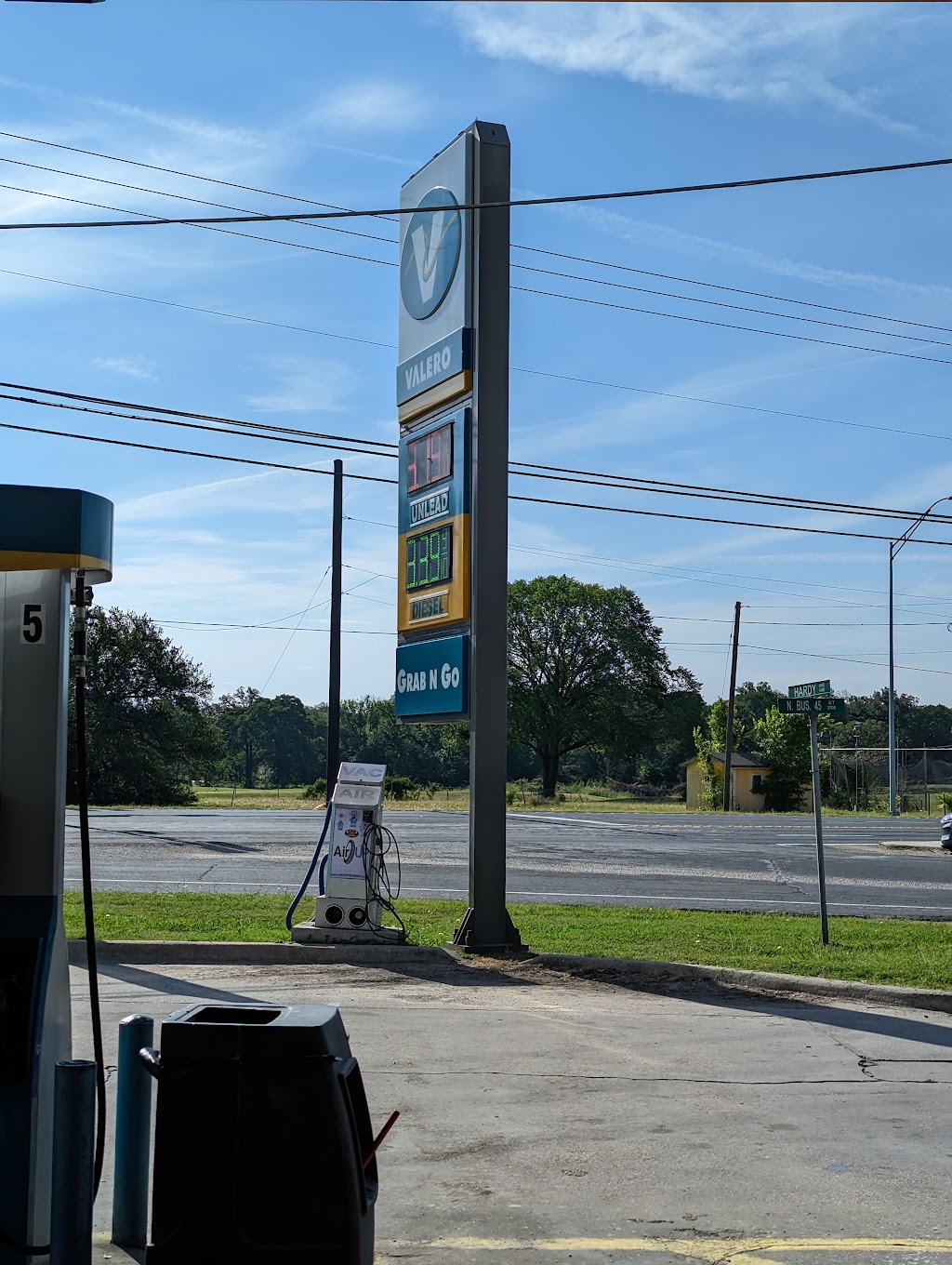 Valero | I-45BL, Corsicana, TX 75110, USA | Phone: (210) 345-2000