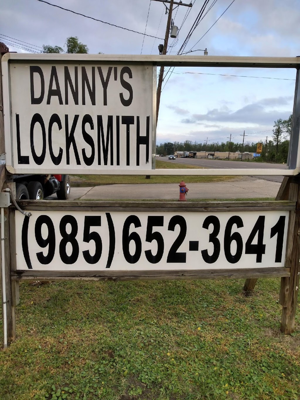 Dannys Locksmith Service Inc. | 3440 W Airline Hwy, Reserve, LA 70084, USA | Phone: (985) 652-3641