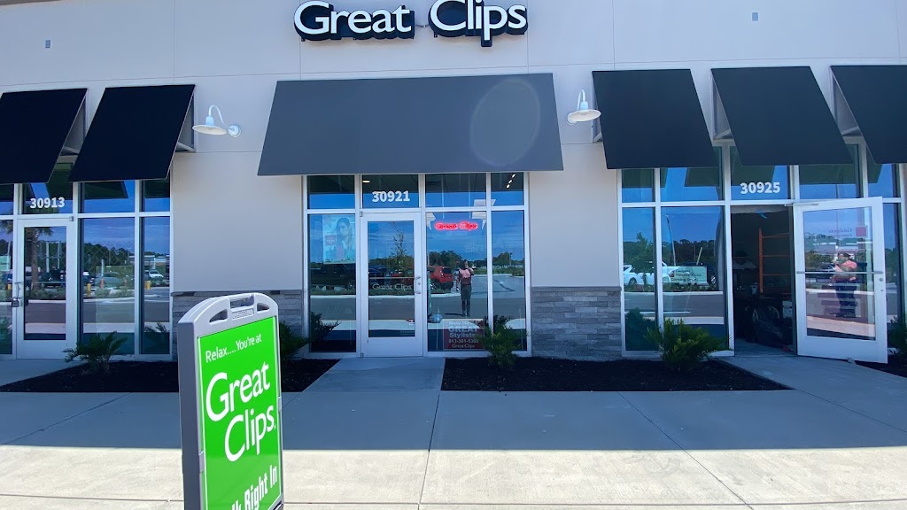 Great Clips | 30921 Mirada Blvd, San Antonio, FL 33576, USA | Phone: (352) 668-4089