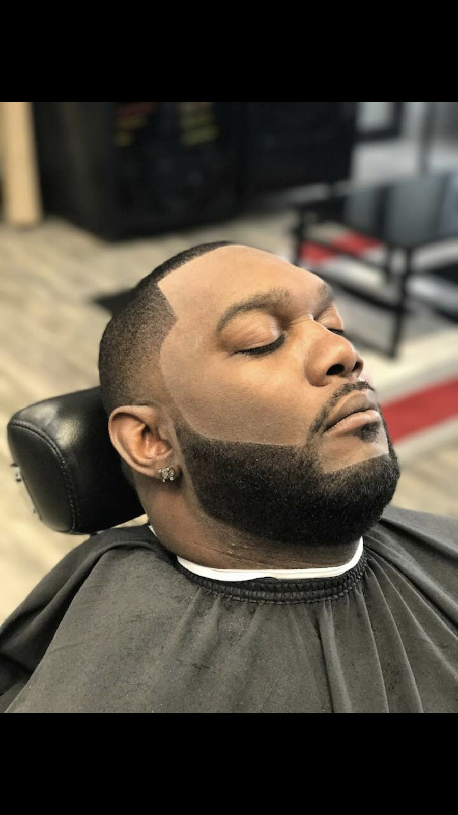 Greathouse Barber & Beauty Shop | 23930 W Nine Mile Rd, Southfield, MI 48033 | Phone: (248) 200-7731