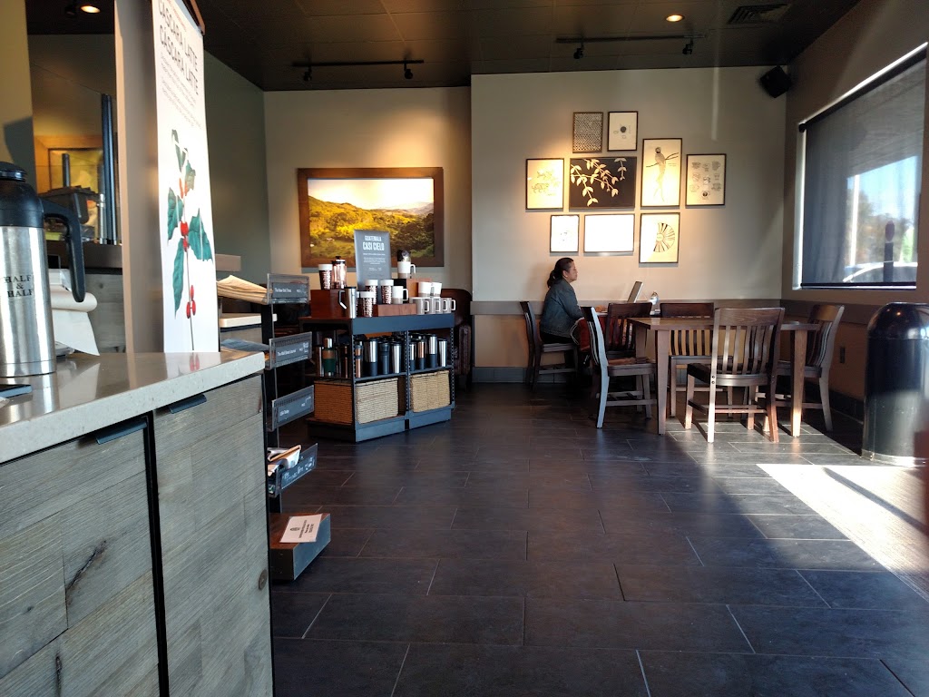 Starbucks | 120 E Robertson Blvd, Chowchilla, CA 93610, USA | Phone: (559) 665-7057