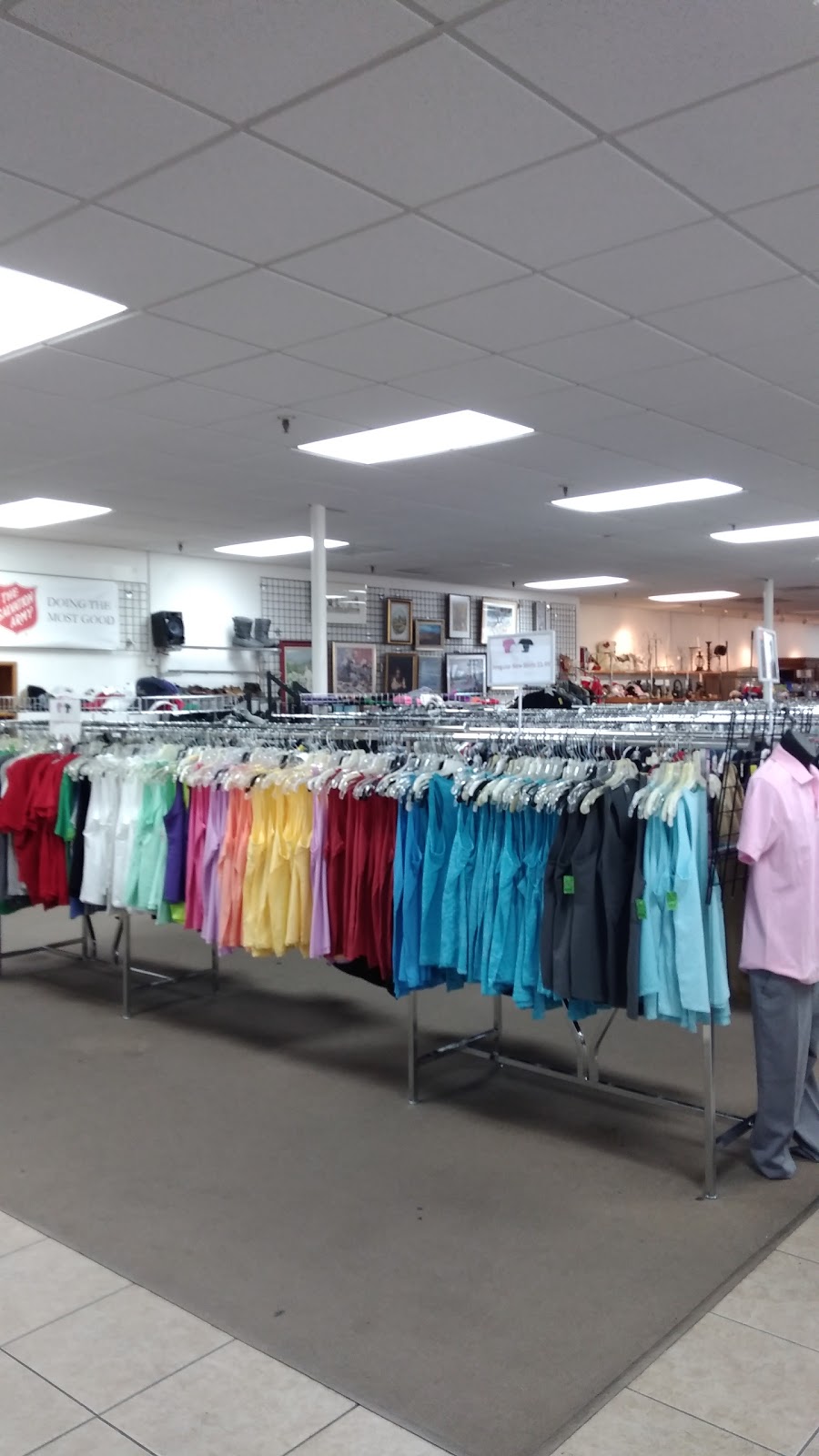 The Salvation Army Thrift Store & Donation Center | 5757 N Oracle Rd, Tucson, AZ 85704, USA | Phone: (520) 293-1961