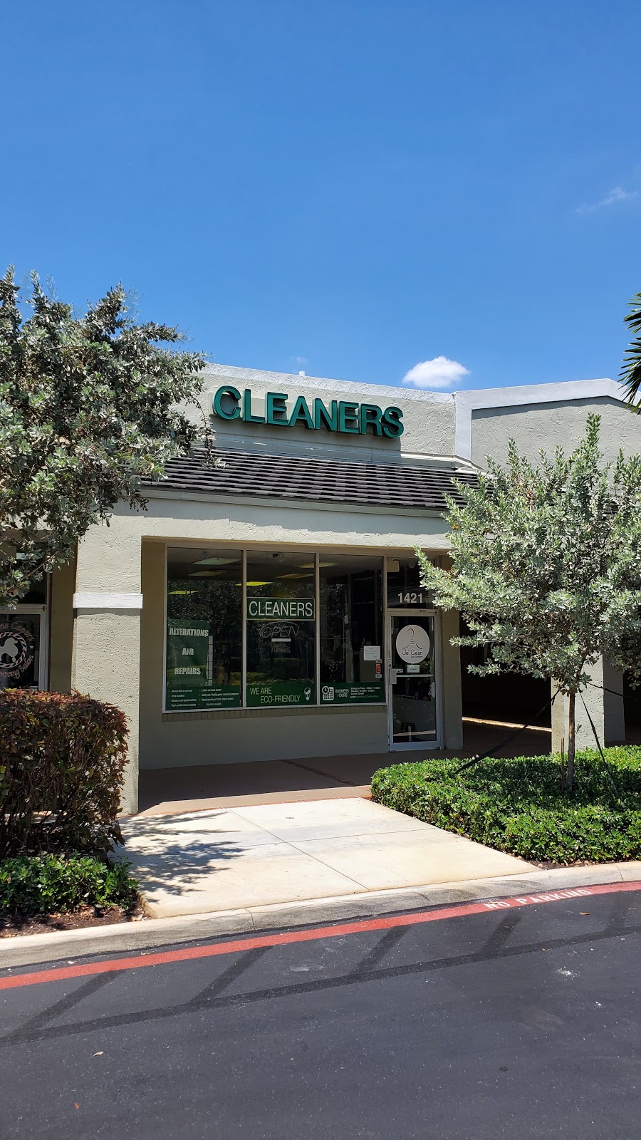 Jet Clean Cleaners | 1421 S University Dr, Plantation, FL 33324, USA | Phone: (954) 577-2990