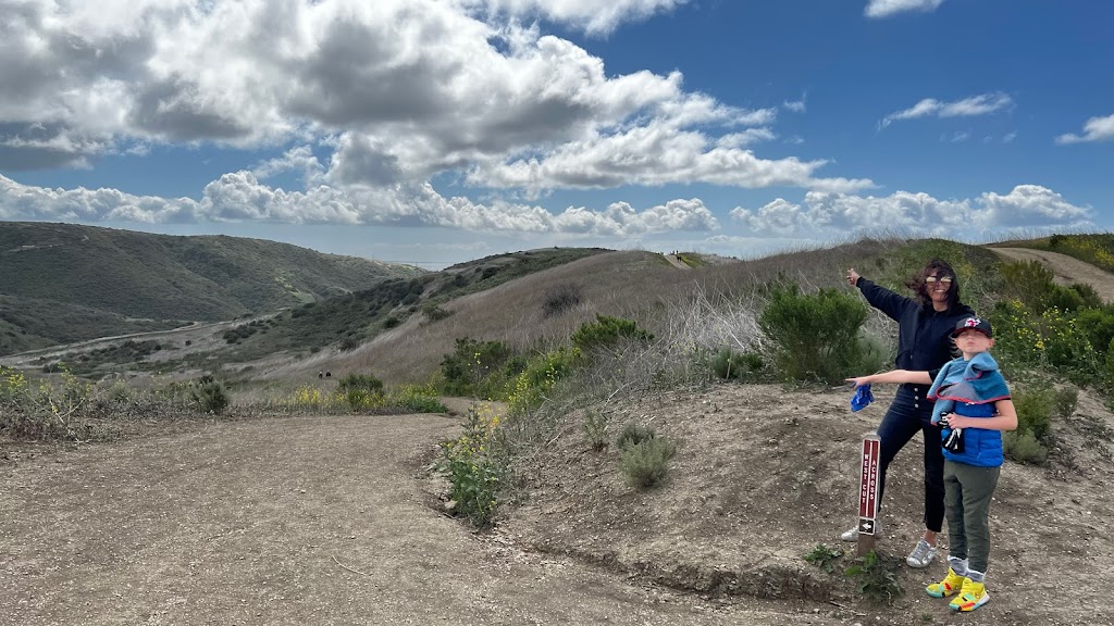 Lower Moro Parking Lot, Crystal Cove State Park | El Moro Canyon Trail, Laguna Beach, CA 92651, USA | Phone: (949) 494-3539