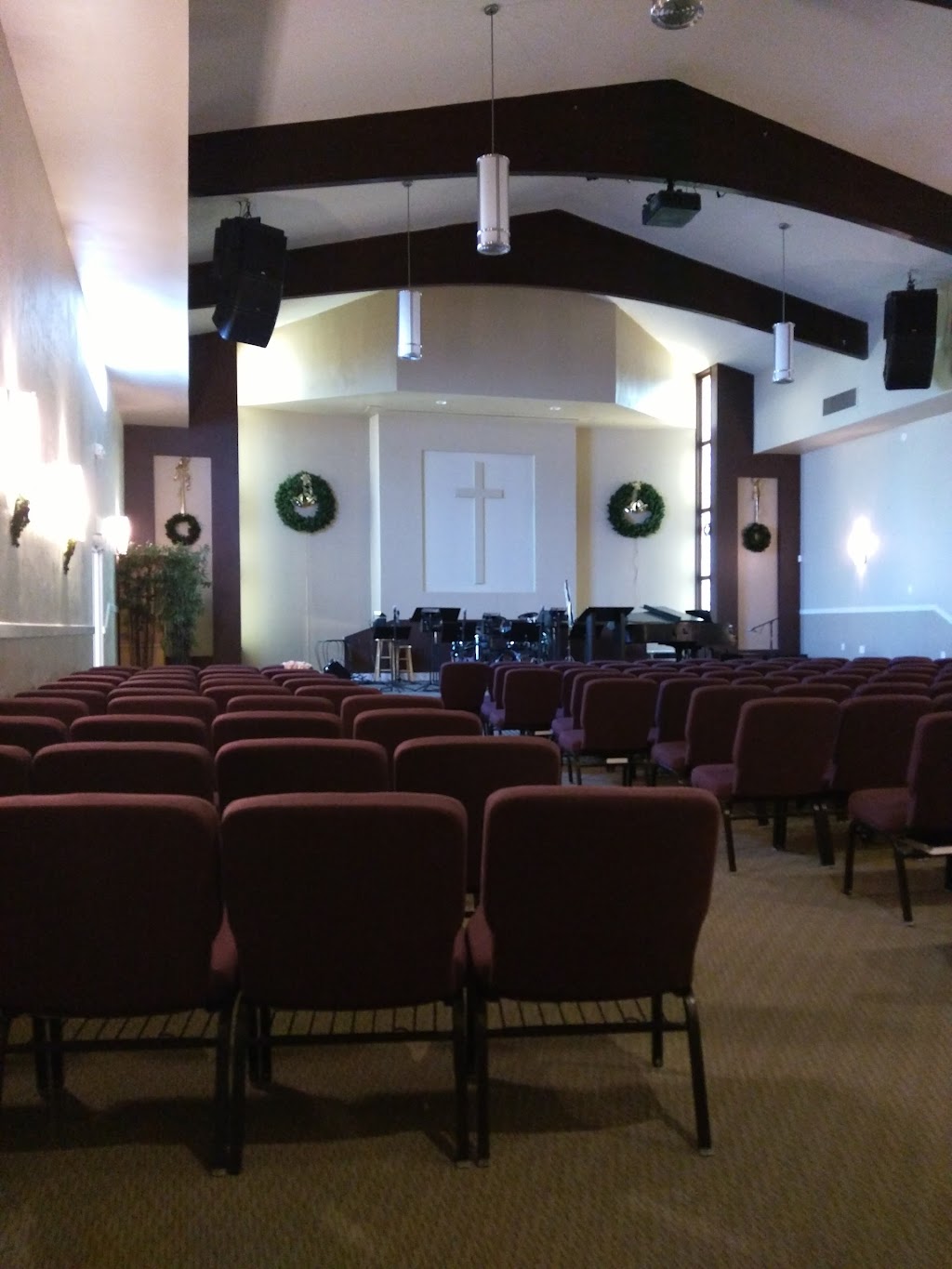 New Life Church | 6115 Fallbrook Ave, Woodland Hills, CA 91367 | Phone: (818) 348-5433