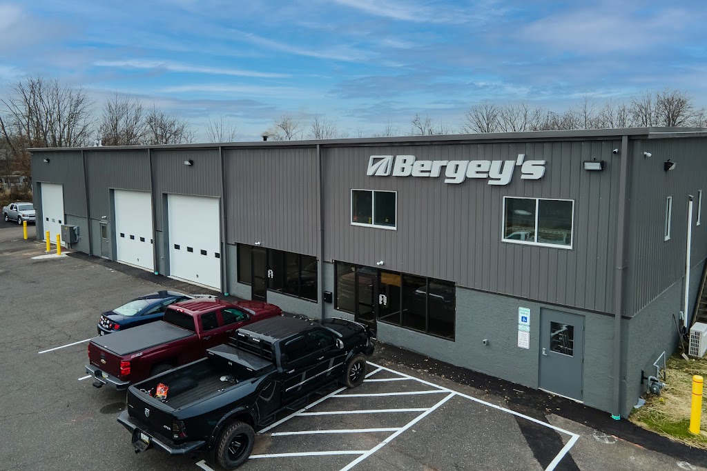 Bergeys Commercial Fleet Services | 3190 Trewigtown Rd, Colmar, PA 18915, USA | Phone: (215) 822-4180