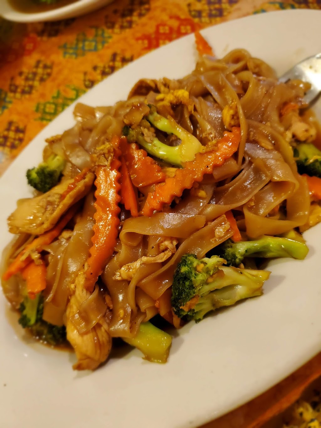 Pad Thai | 2425 Guess Rd, Durham, NC 27705, USA | Phone: (919) 416-9009