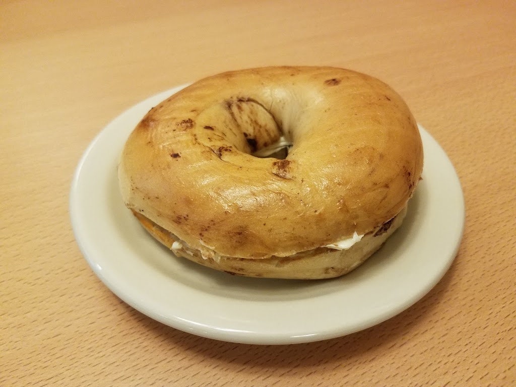 Bagels & Joe | 7811 Pioneers Blvd, Lincoln, NE 68506, USA | Phone: (402) 423-7797 ext. 3