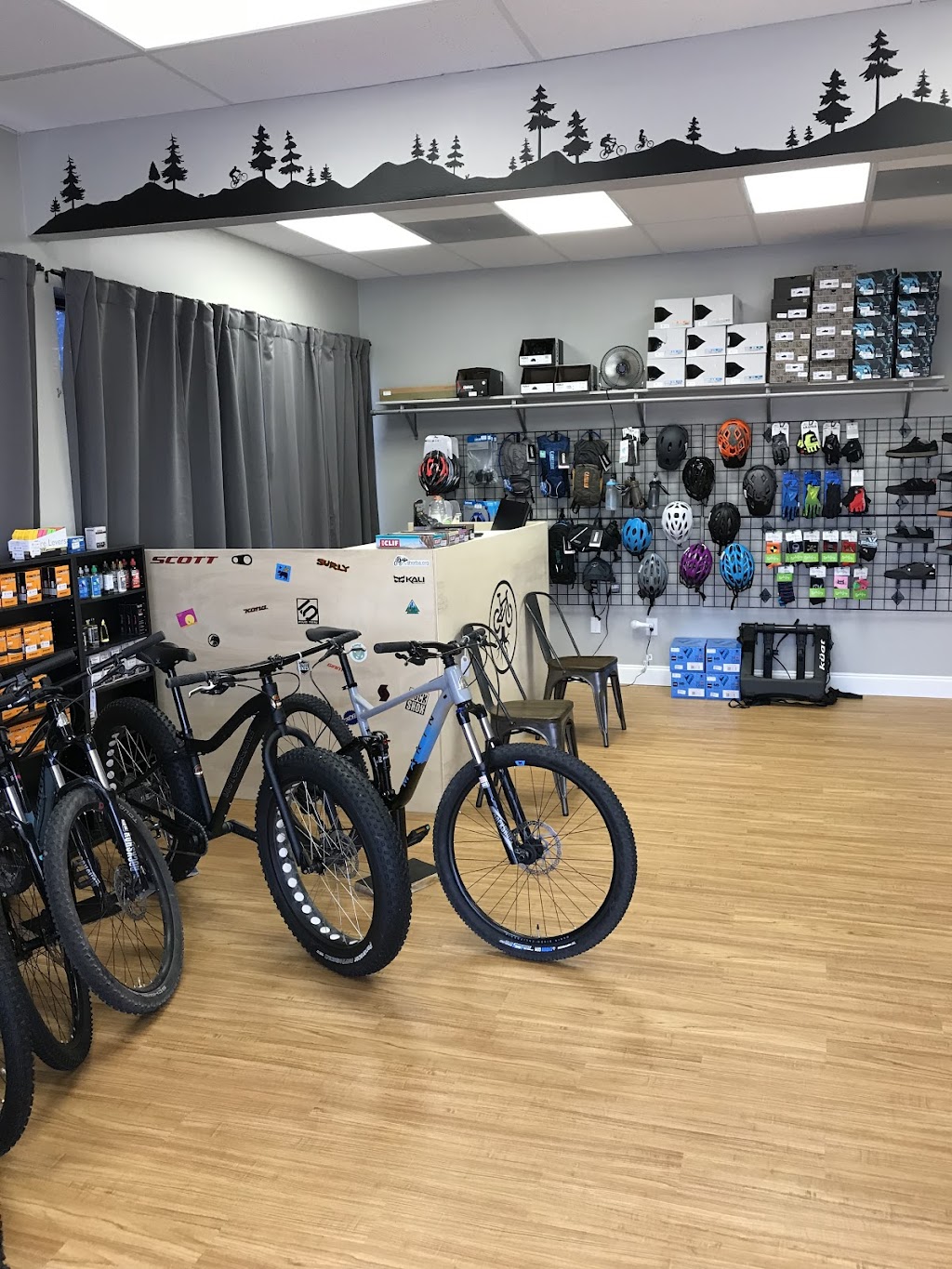 Biking Roots | 21631 Rhodes Rd Ste A101, Spring, TX 77388, USA | Phone: (832) 510-4696