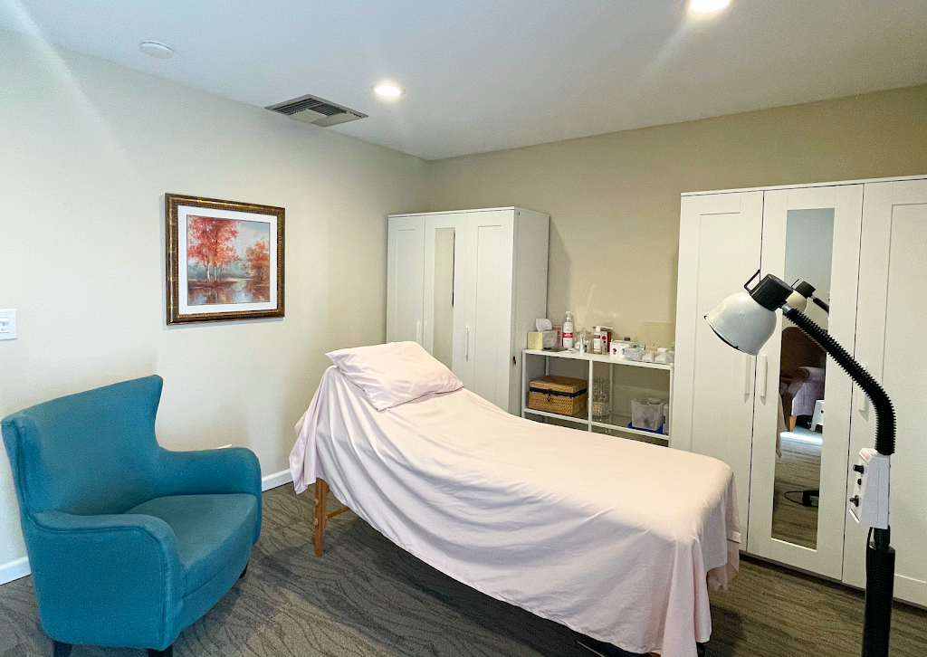 AcuBay Clinic Morgan Hill | Pediatric & Adult Acupuncture | 15585 Monterey St # E, Morgan Hill, CA 95037, USA | Phone: (408) 828-3409