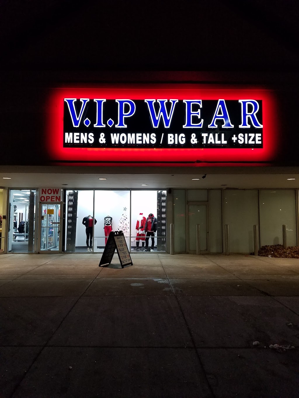 VIP Wear | 27485 Michigan Ave, Inkster, MI 48141, USA | Phone: (313) 724-7374