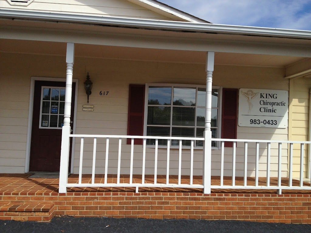 King Chiropractic | 617 E King St, King, NC 27021 | Phone: (336) 983-0433