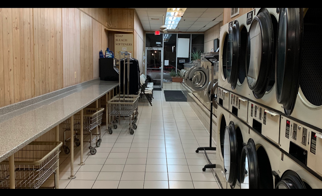 Laundromat | 1870 Front St, East Meadow, NY 11554, USA | Phone: (516) 385-2413