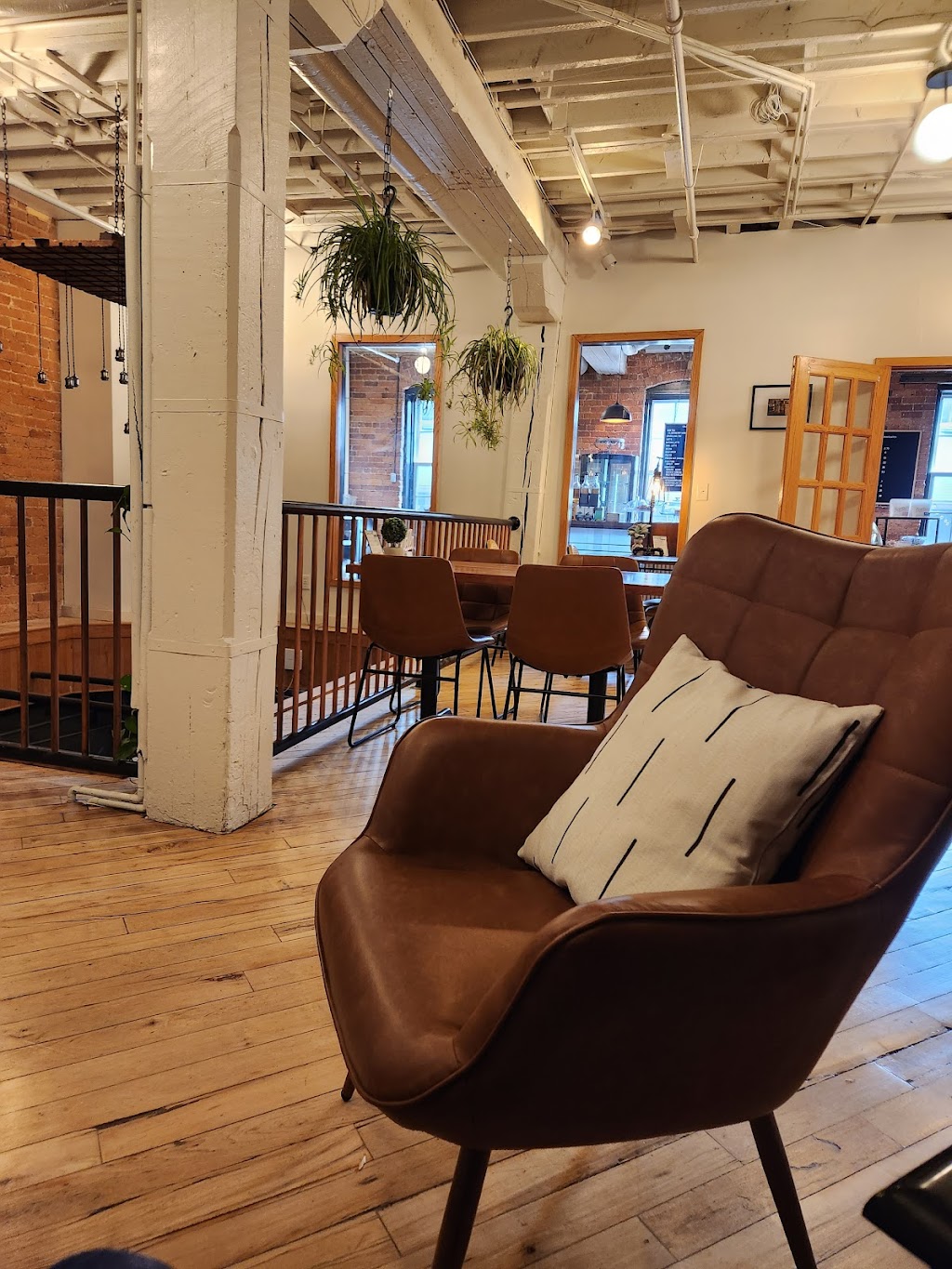 Chocolatte | 1100 Chicago Ave #19, Goshen, IN 46528, USA | Phone: (574) 392-1357