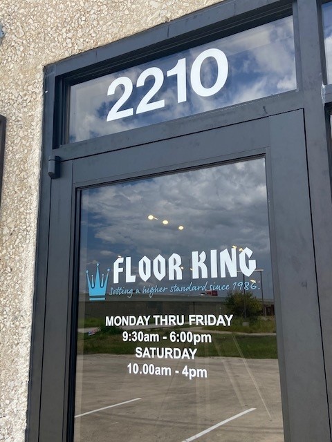 Floor King | 2200 IH 35 S, San Marcos, TX 78666, USA | Phone: (512) 628-5500