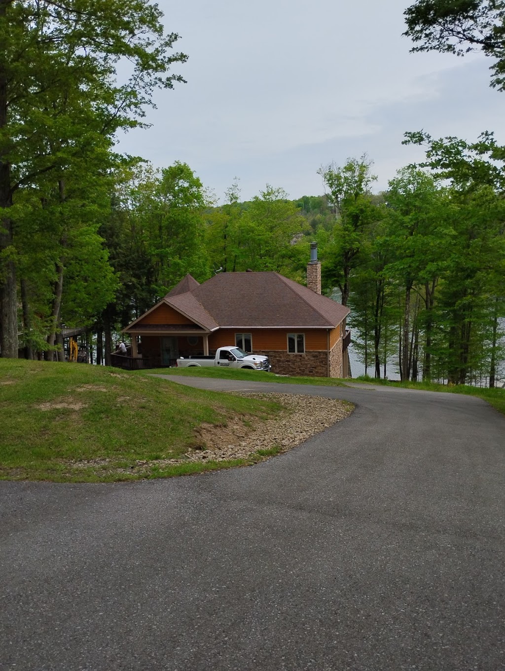 Fern Mountain Lodge | Stahlstown, PA 15687, USA | Phone: (724) 454-0110