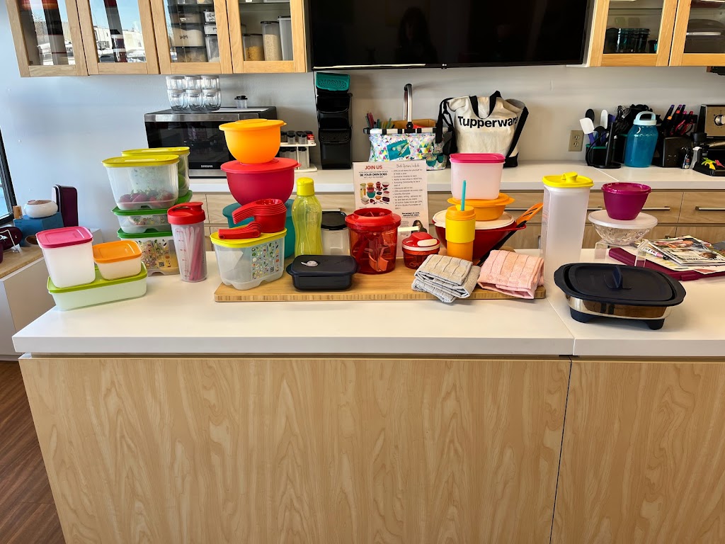 Tupperware Studio & Store- Infinite Shine | 2415 Annapolis Ln N Suite 116, Plymouth, MN 55441, USA | Phone: (763) 432-6065